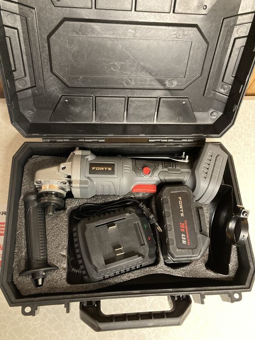 Акумуляторна кутова шліфувальна машина ag-21-125Bc forte