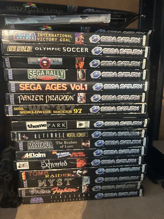 Sprzedam kolekcję gier Sega Saturn retro
