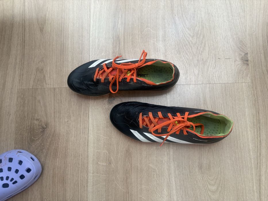 Buty sportowe korki