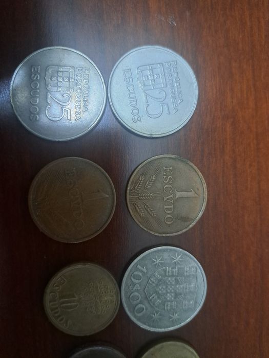 Moedas de escudo