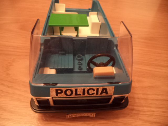 Carrinha de policia playmobil com caixa original 1977 Modelo 3253