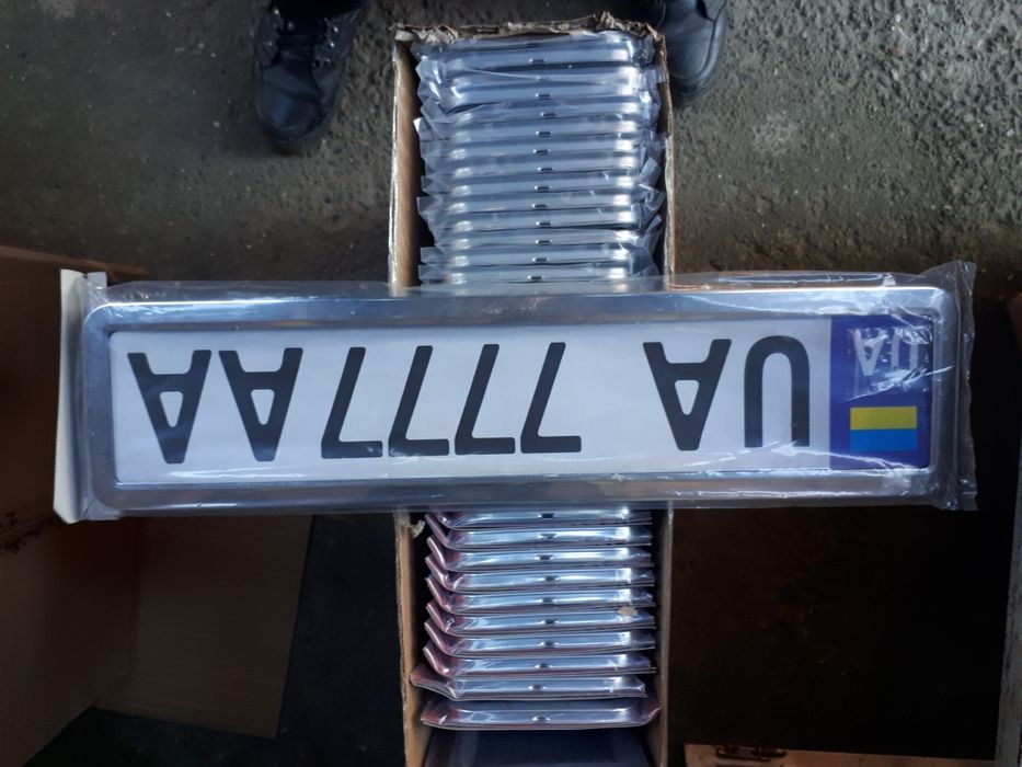 Рамка для номера авто рамка номера нержавійка автомобільні