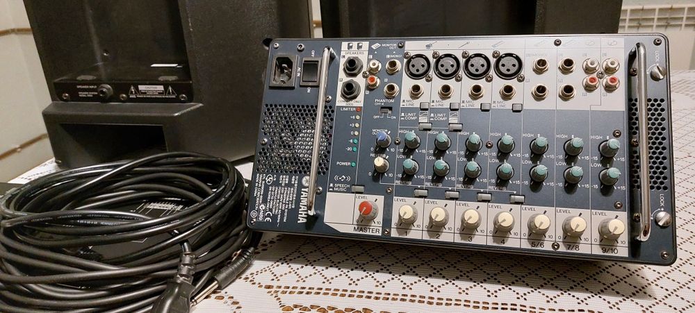 Zestaw nagłośnieniowe Yamaha Stagepas 500