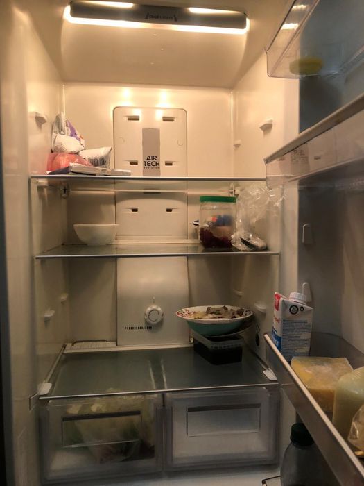 Продам холодильник ARISTON Hotpoint