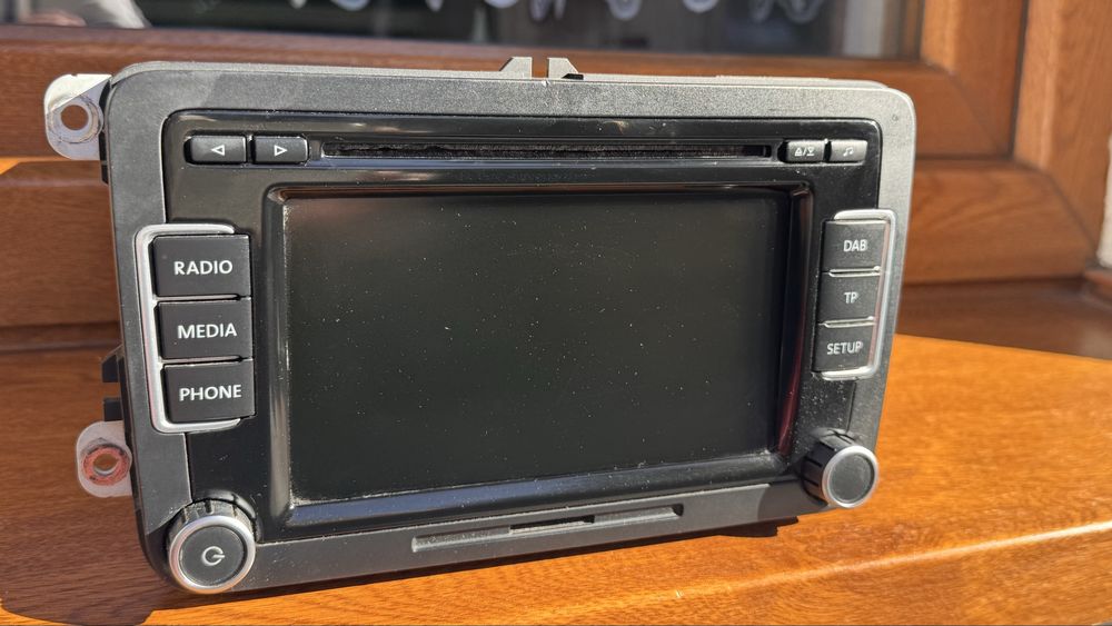 Sprzedam radio do vw transportera t6