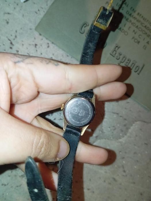 Relogio cauny mulher pequeno n fuciona