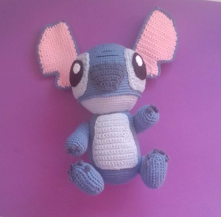Amigurumi Stitch (feito a mão)