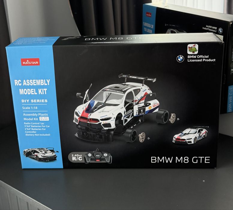 Конструктор машинка BMW M8 GTE, Rastar
