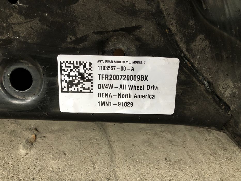 Подрамник задний Tesla Model 3