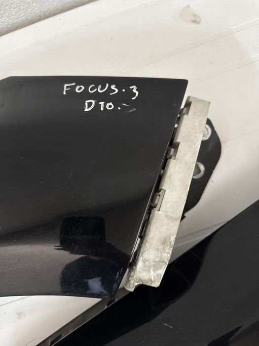 Guarda Lamas Fors Focus MK3 2012