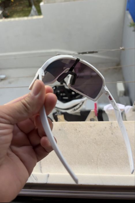 Óculos Oakley Sutro S com lentes Prizm Road