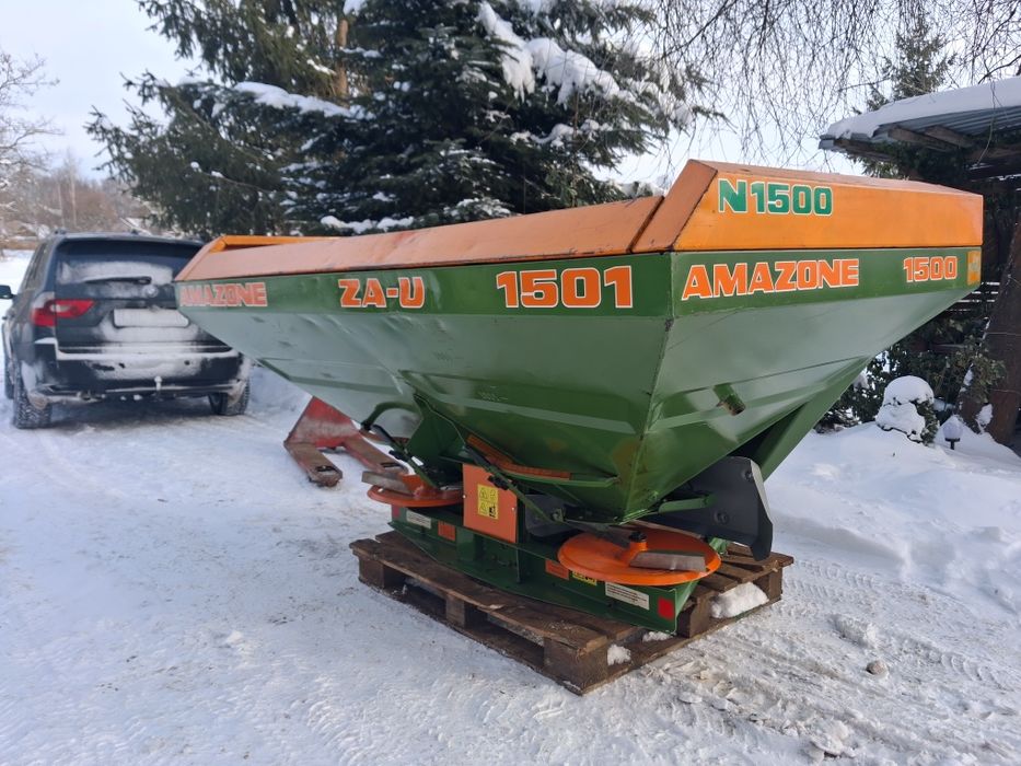Rozsiewacz nawozu amazone