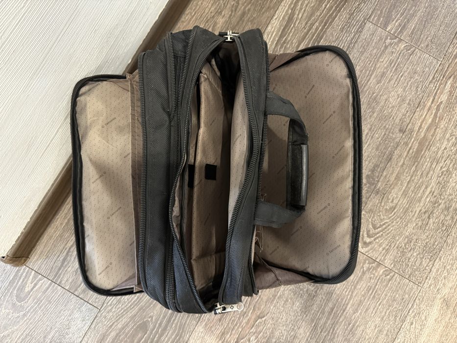 Сумка для документів та ноутбука Samsonite