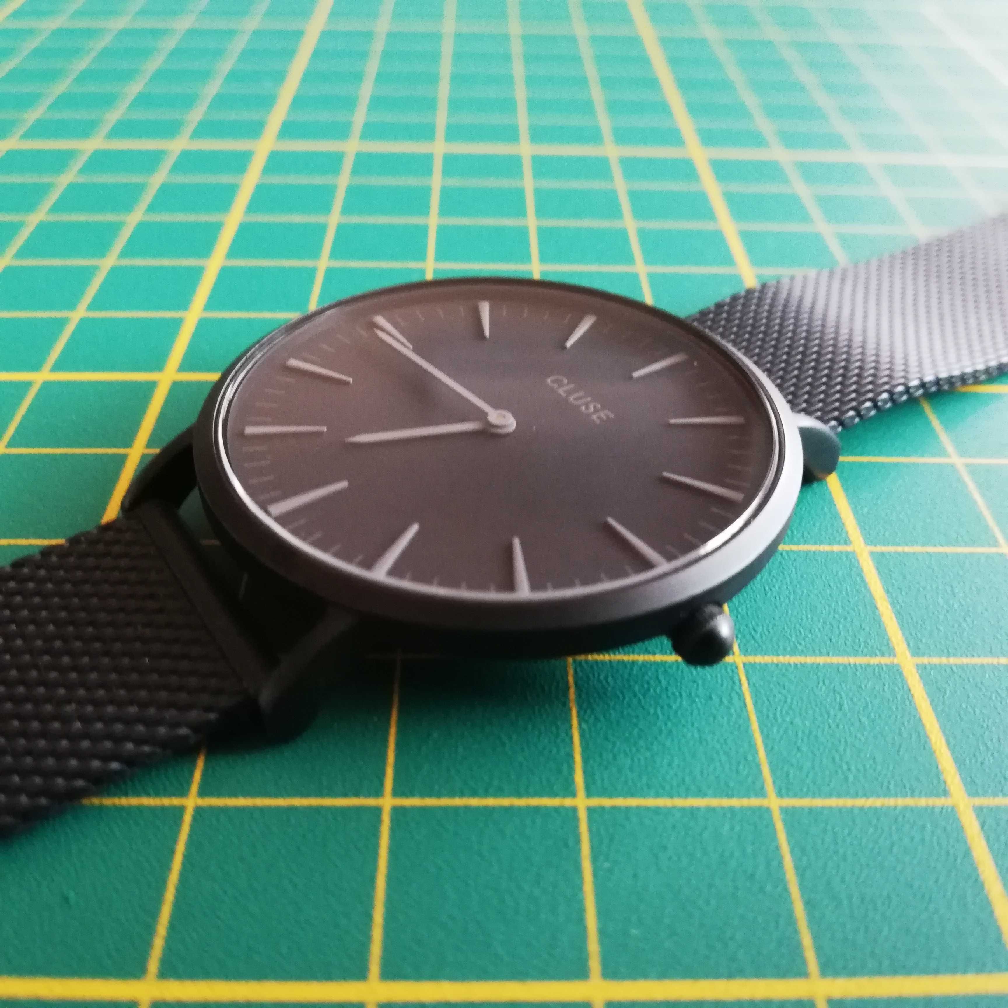 Zegarek damski CLUSE CL18111 czarny mat stan idealny bransoleta mesh Krosno OLX.pl