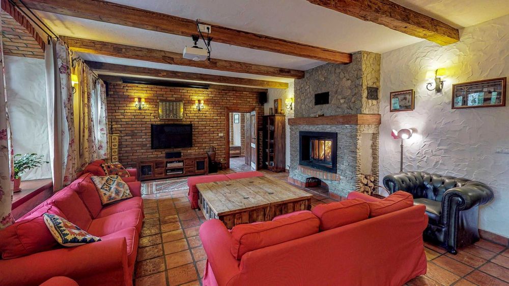 Dom Wakacyjny 400m2 nad jeziorem dla nawet 25 osób, ogród 2ha, jacuzzi