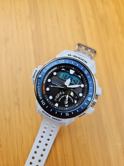 Zegarek męski G-shock GWN-Q1000-7AER