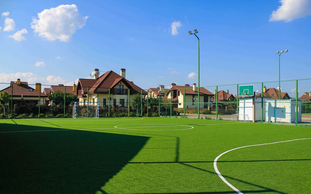 Продам 2 єт.дом 415 кв.м. в с.Севериновка, КГ Севериновка