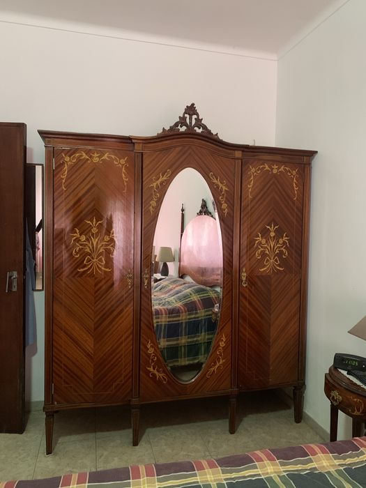 Mobília de quatro completa Dona Maria