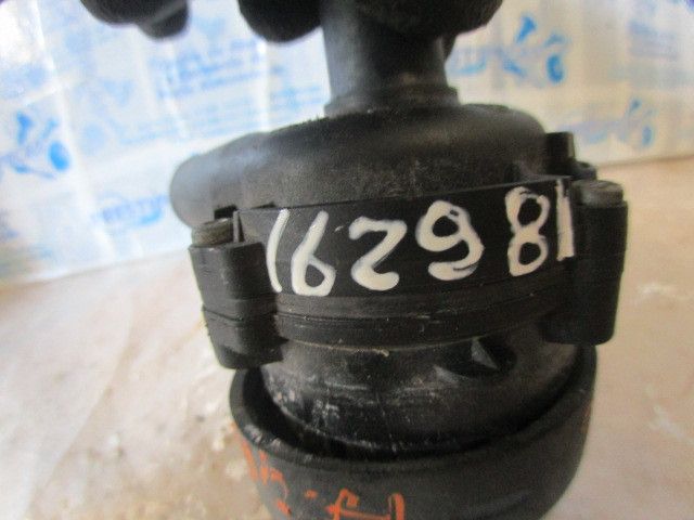 Bomba de água MERCEDES-BENZ Classe C (W204)