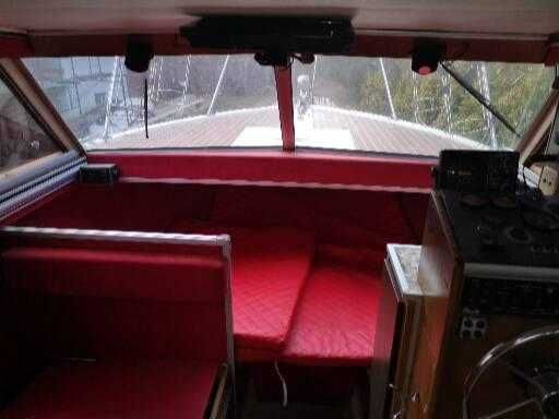 Jacht motorowy CARVER 28/bayliner
