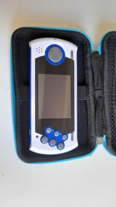 Consola com +80 JOGOS