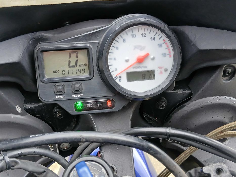 Yamanha r6  2003