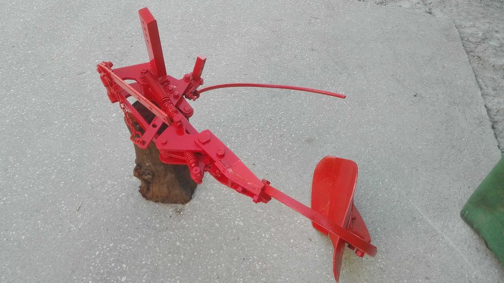 Descavadeira Mecânica para Vinha