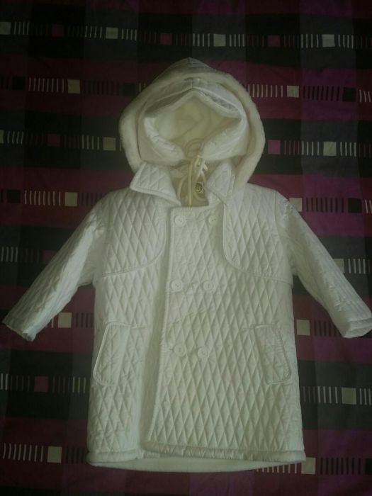 Biały płaszczyk do chrztu.  Rozmiar 86 cm.