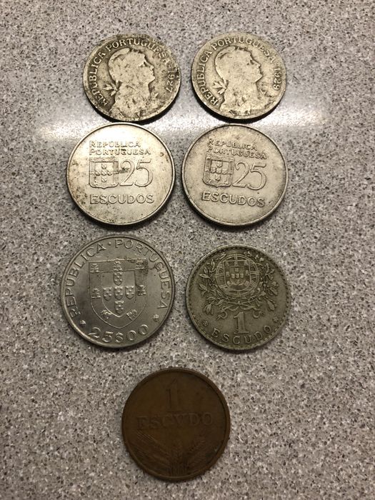 Moedas antigas Colecionaveis