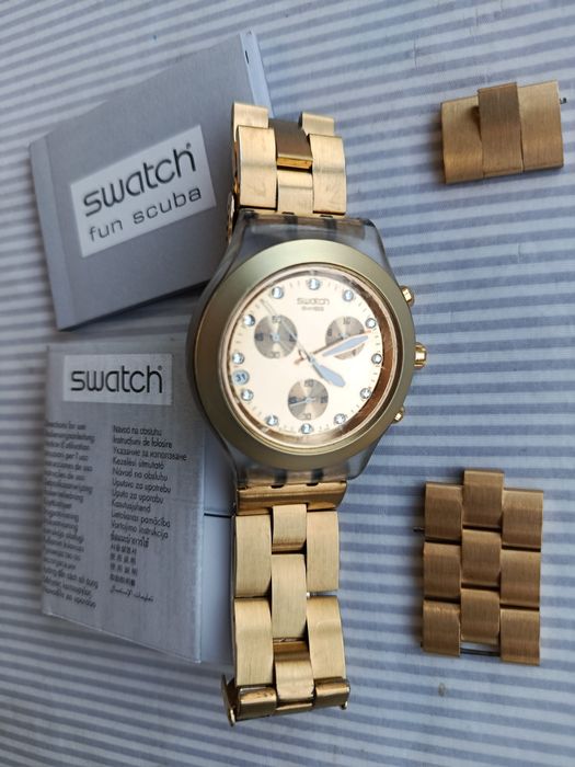 Relógio SWATCH Full Blooded SVCK4032G (Dourado)