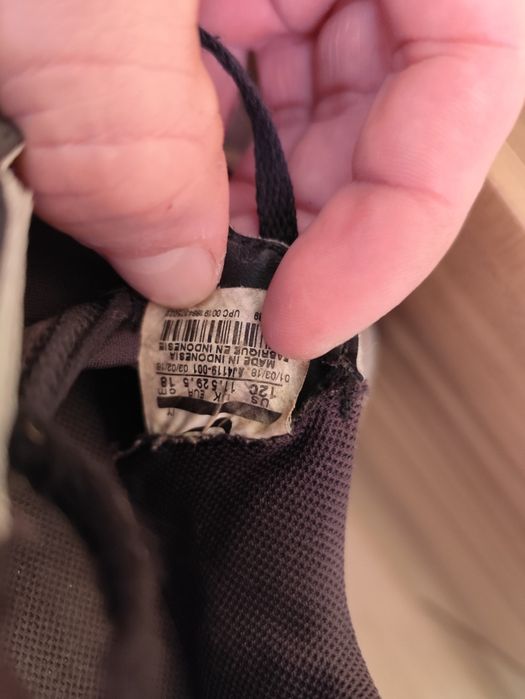 Korki NIKE czarne rozm 28