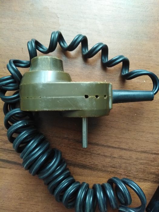 Плойка электрощипцы