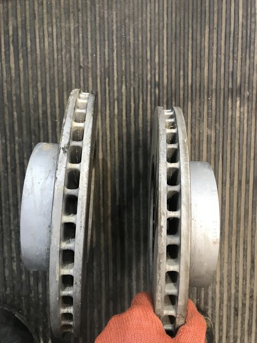 Тормозные диски Zimmerman Bmw E60 3.0Xd 4x4