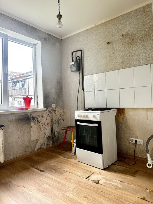 2-х  пл В Великого, вул Павла Глазового, 7, не кутова, кімн окремі