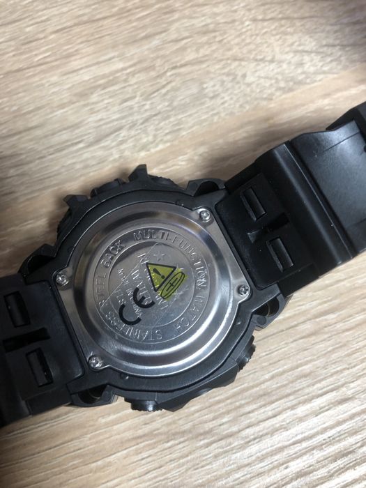 Часи чоловічі спортивні