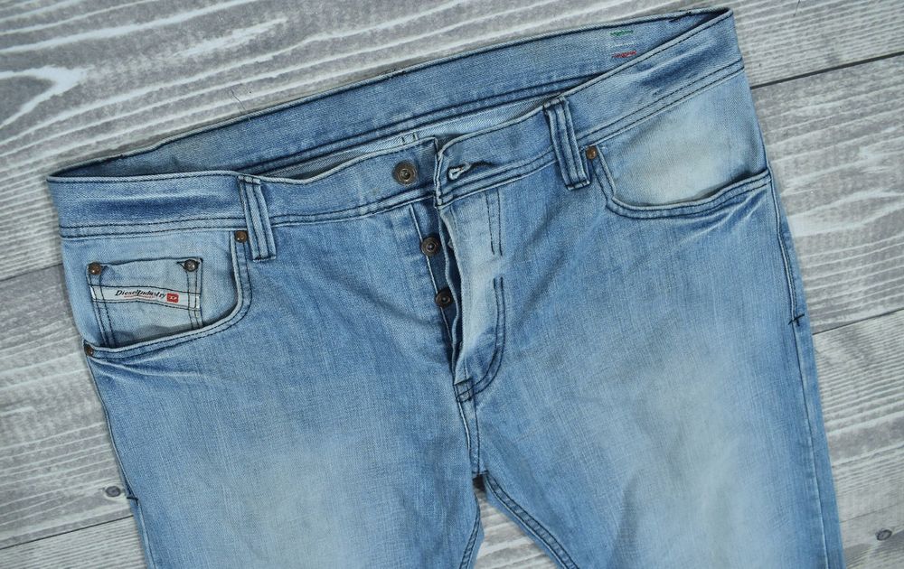Diesel Męskie Spodnie Jeansowe Straight 38