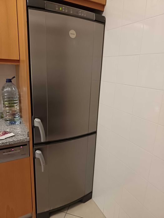 Dou frigorífico Electrolux