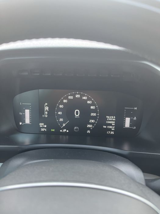 Volvo xc 90 офіційна