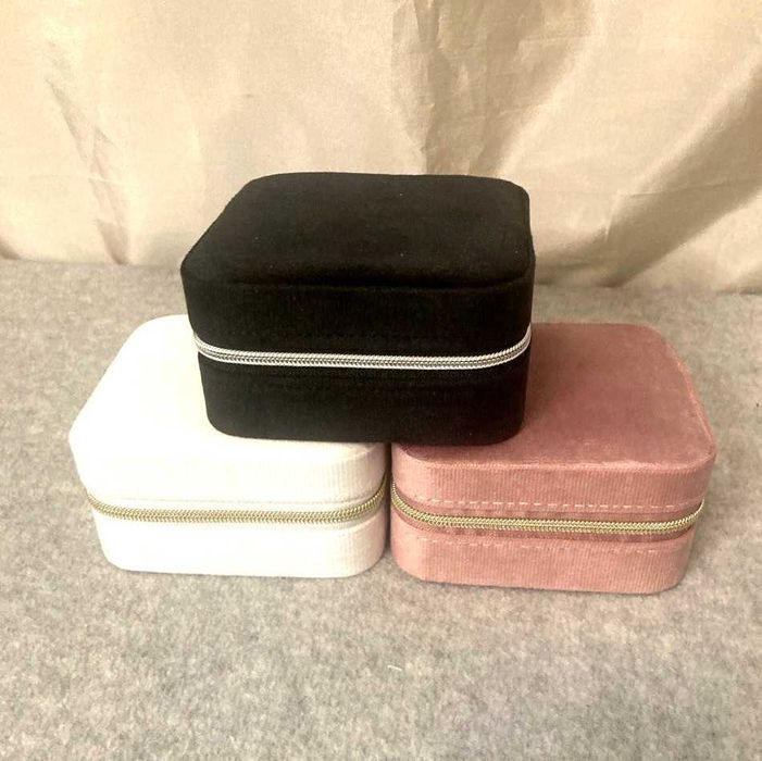 Шкатулка органайзер для украшений бархатная