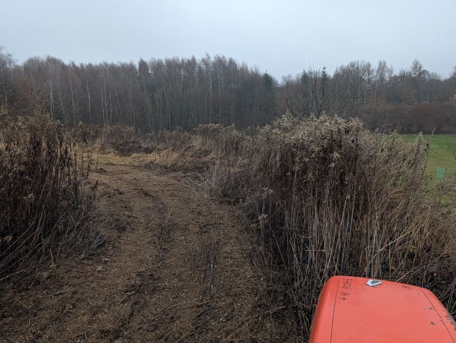Koszenie działek, przygotowanie do sprzedaży pod budowę przyłącza wody