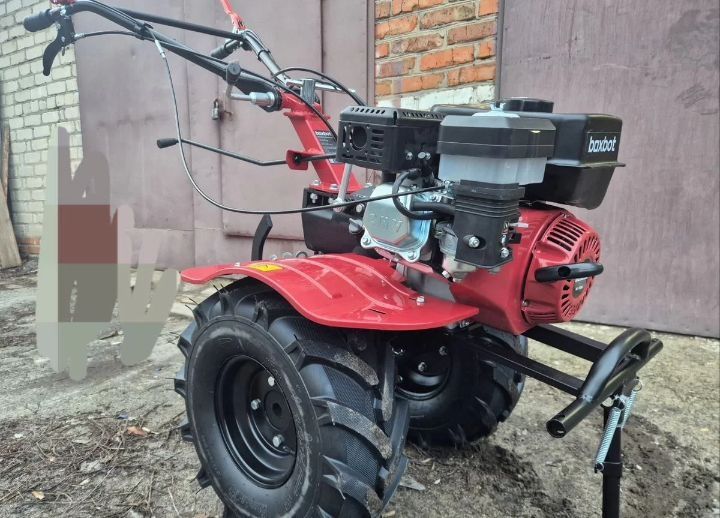 Продам мотоблок boxbot