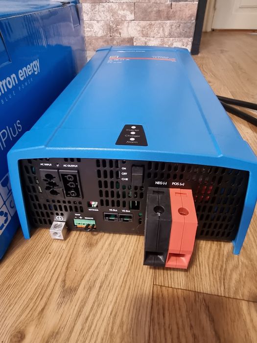 Victron multiplus 12 1600 70 инвертор