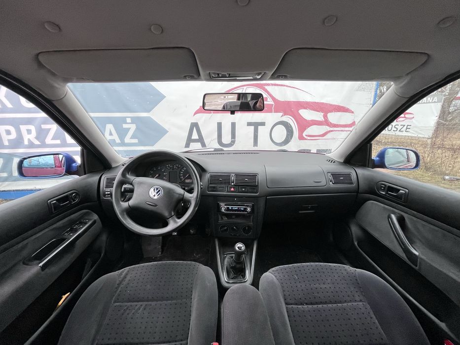 Volkswagen Golf 4 1.6 Benzyna//DL. Opłaty//HAK//5 drzwi//Zamiana