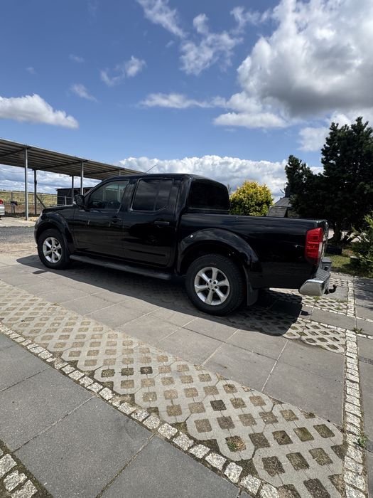 Sprzeam Nissan navara