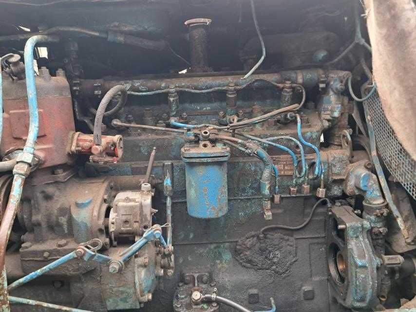 Трактор ЮМЗ 6  на запчастини