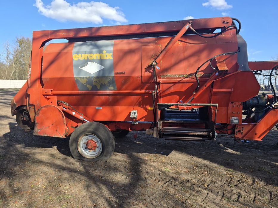 Paszowóz poziomy Kuhn Euromix