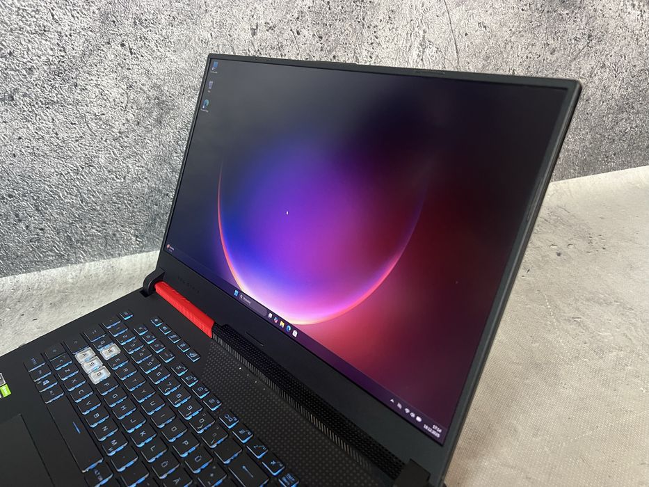 Asus STRIX / Ryzen 9 5900 4.6GHz/ 16GB DDR4/ 512SSD/ RTX3060 6GB/ 17.3