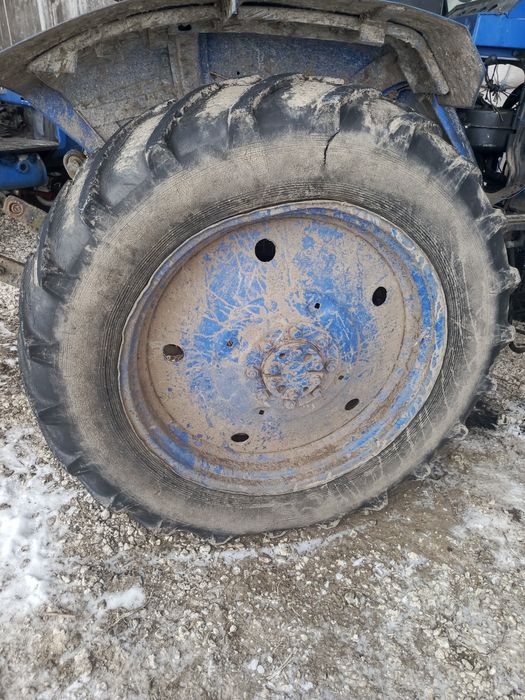 Продам колеса до  трактора т40