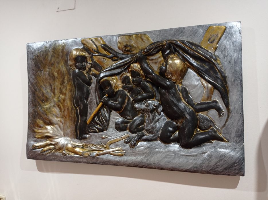 Quadro grande em gesso alto relevo pintado