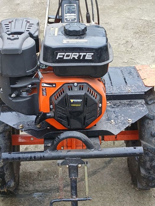 Продам мотоблок ФОРТЕ 1050GDIF8 7,0к.с 3800 об/хв.